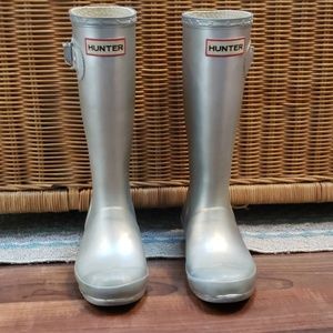 Silver girls Hunter boots